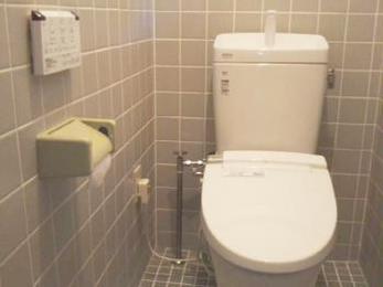 緊急の水漏れ対応でした！！