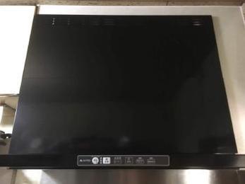 背の低いおばあさんでもレンジフードのボタンが届く！！