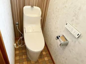 お掃除がラクラクな一体型トイレ